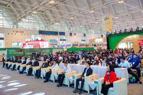 (1017新闻通稿)福农优品 福满津门——福建优质农产品亮相第二十二届中国国际农交会(1)572